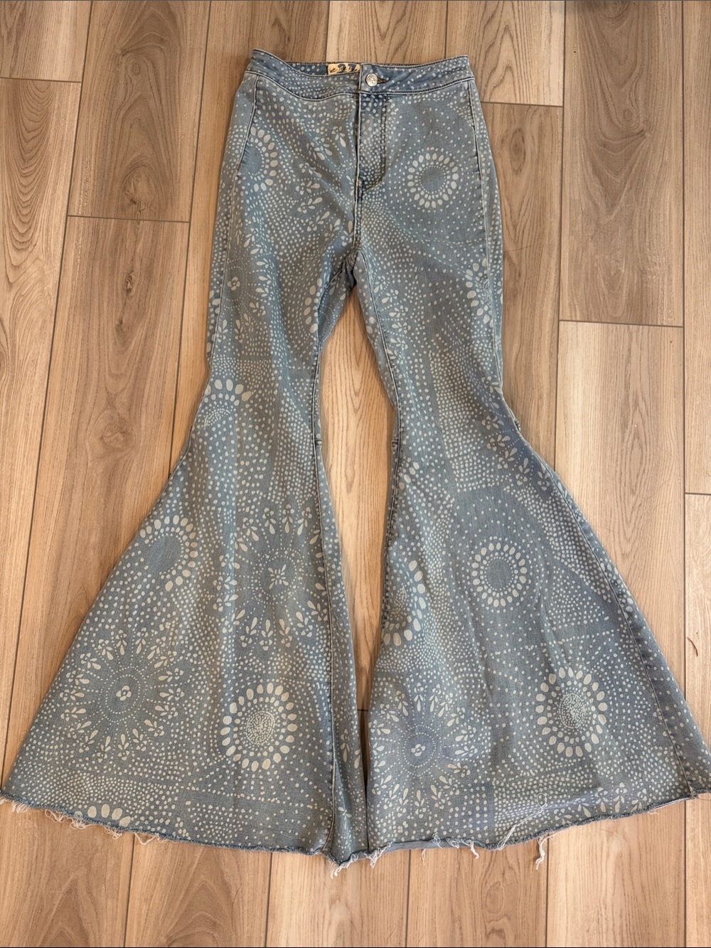 Free People Blue-Gray Printed High-Rise Flare Jeans